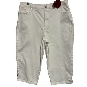 Gloria Vanderbilt all-around slimming effect Amanda White capris 16P EUC